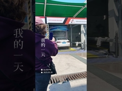 Damos la bienvenida a los clientes de Rumania que vienen a visitar nuestra empresa.