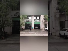 ¡Los técnicos de Kolon han instalado y puesto en marcha una lavadora de autos modelo KL360-1!