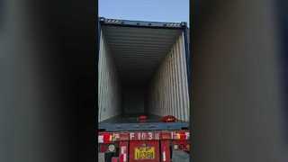 ¡Las avanzadas máquinas de lavado de autos sin contacto KL-360 premium de Kolon se cargan y envían a Rusia!