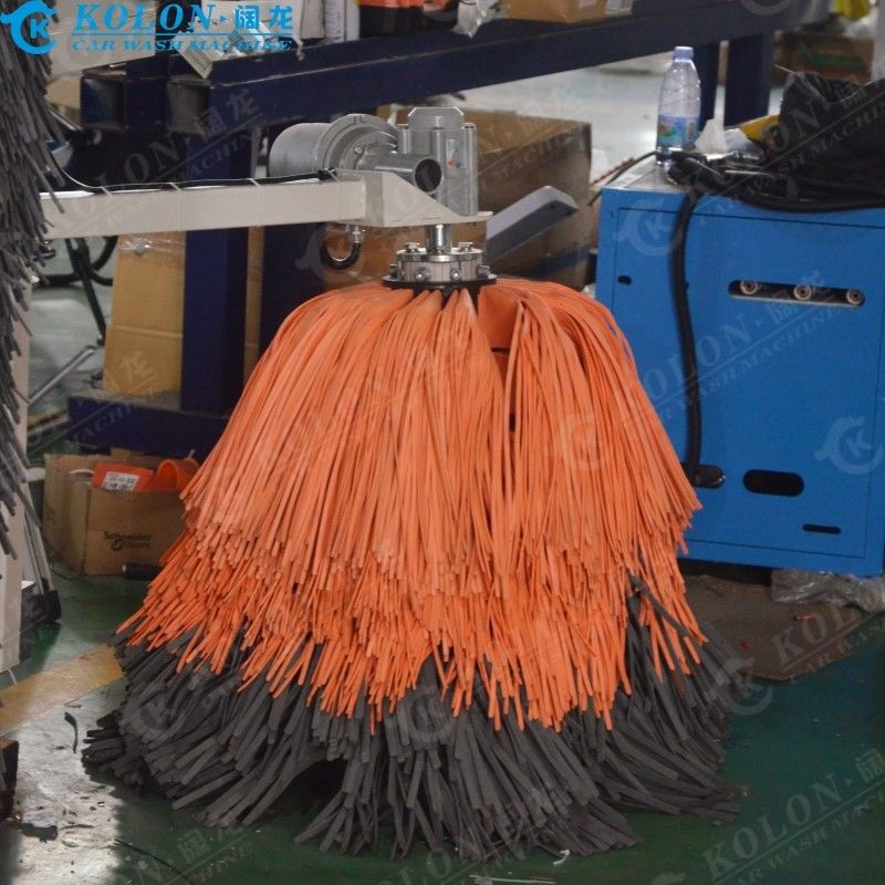 Lavadora de autobuses Kolon Roll Over con cepillos suaves y sistema de agua a alta presión para una limpieza profunda de vehículos grandes 5 cepillos